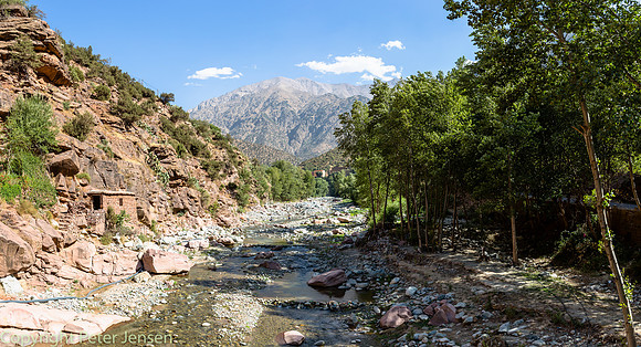 IMG_05732-Pano